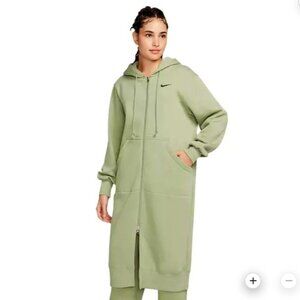 Nike Women's Sportswear Phoenix Fleece Oversized Long Full-Zip Jacket: SMALL